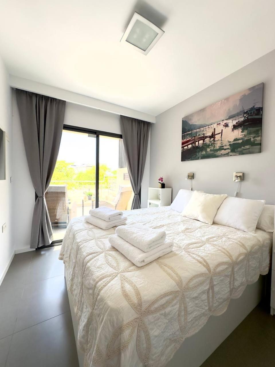 New Luxury Seaview Roof Apartments Пілар-де-ла-Орадада Екстер'єр фото