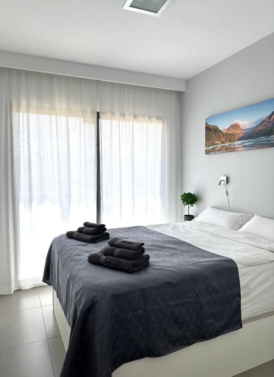 New Luxury Seaview Roof Apartments Пілар-де-ла-Орадада Екстер'єр фото